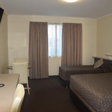 Carriers Arms Hotel Motel แมรีโบโรห์ ภายนอก รูปภาพ